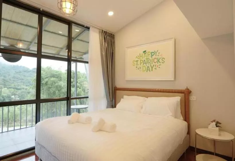 ภูกระทิง เขาค้อ By Gustavia