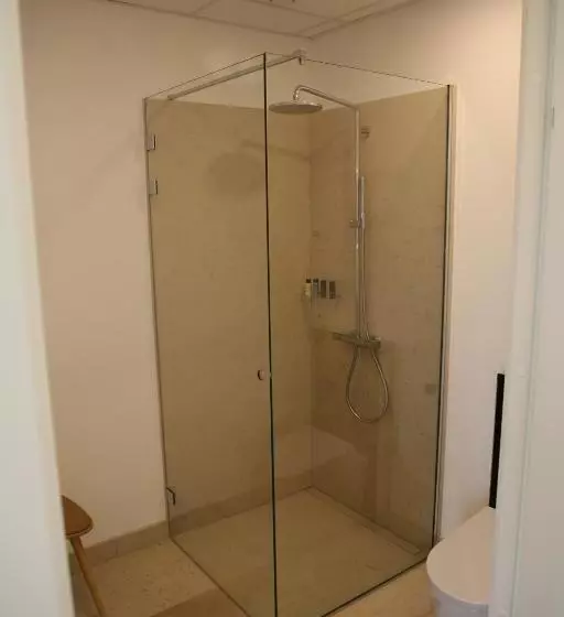 Hotelli Château Lecusse   La Grande Roche   Hôtel, Spa, Boutique & Restaurant