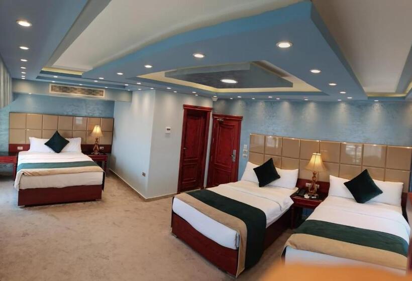 هتل Holiday Nile Cairo