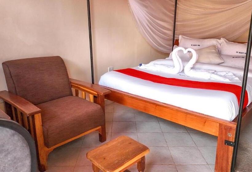 هتل The Galalo S Park Keroka