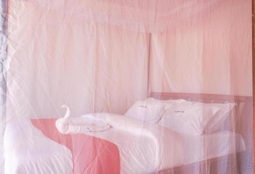 هتل The Galalo S Park Keroka