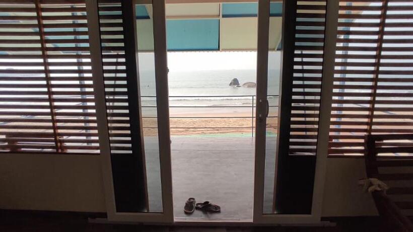 Hotelli The Tito S Blue Sky Beach Resort