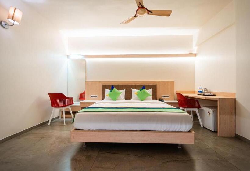 Hotel Treebo Sai Rekha Inn