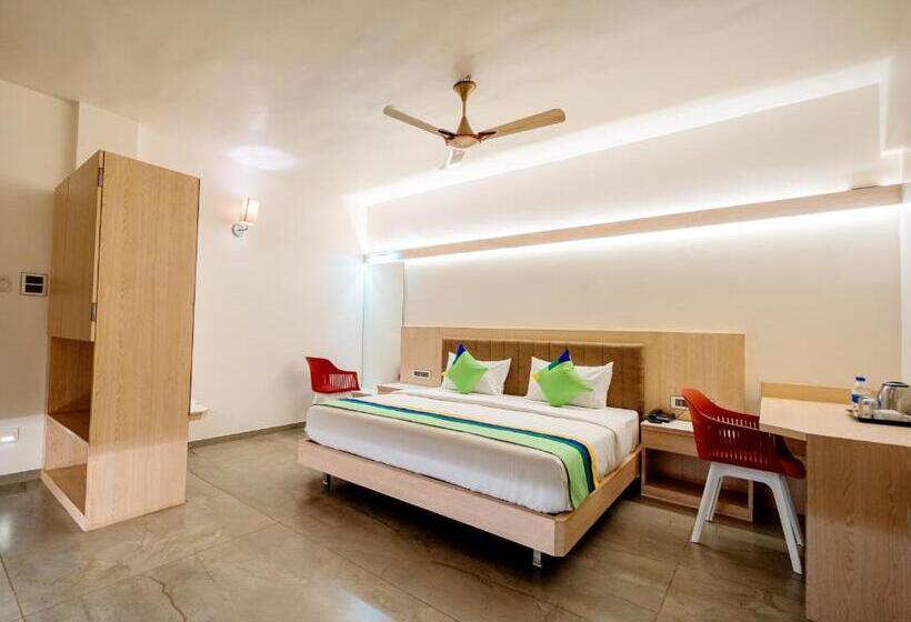 Hotel Treebo Sai Rekha Inn