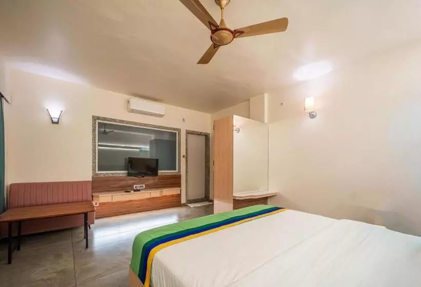 Hotelli Treebo Sai Rekha Inn