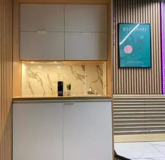 L Appart Hôtel 23ème Avenue   Spa Privatif   Love Room   Appartements à Thèmes