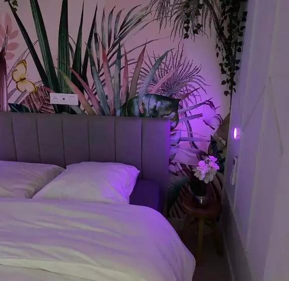 L Appart Hôtel 23ème Avenue   Spa Privatif   Love Room   Appartements à Thèmes