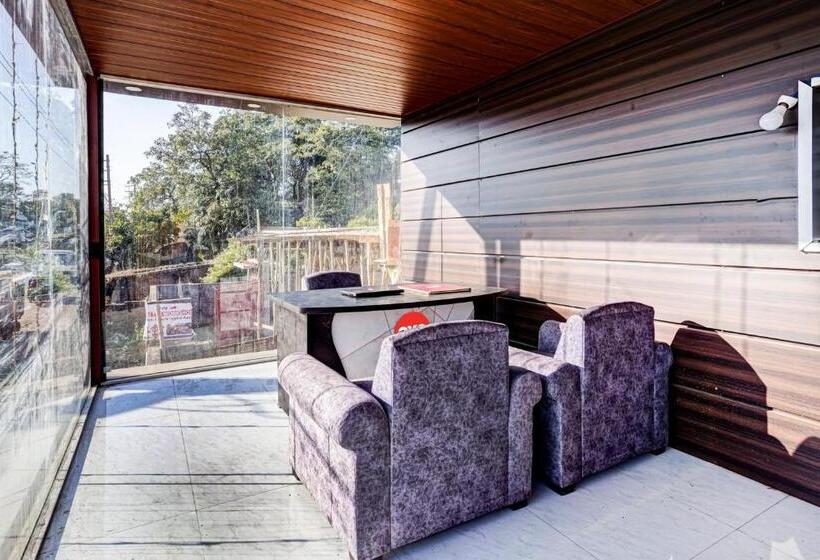 Oyo Flagship Hotel Ashok Vatika Banquet Hall