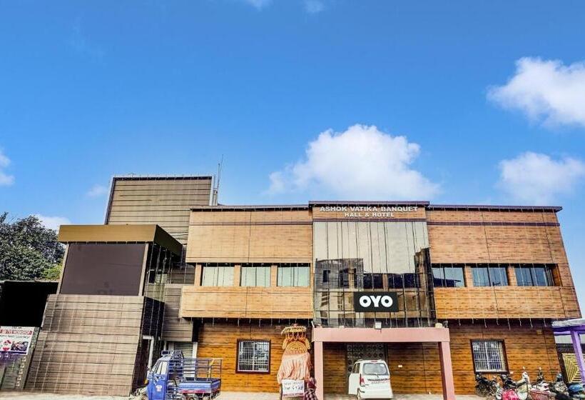 Oyo Flagship Hotel Ashok Vatika Banquet Hall