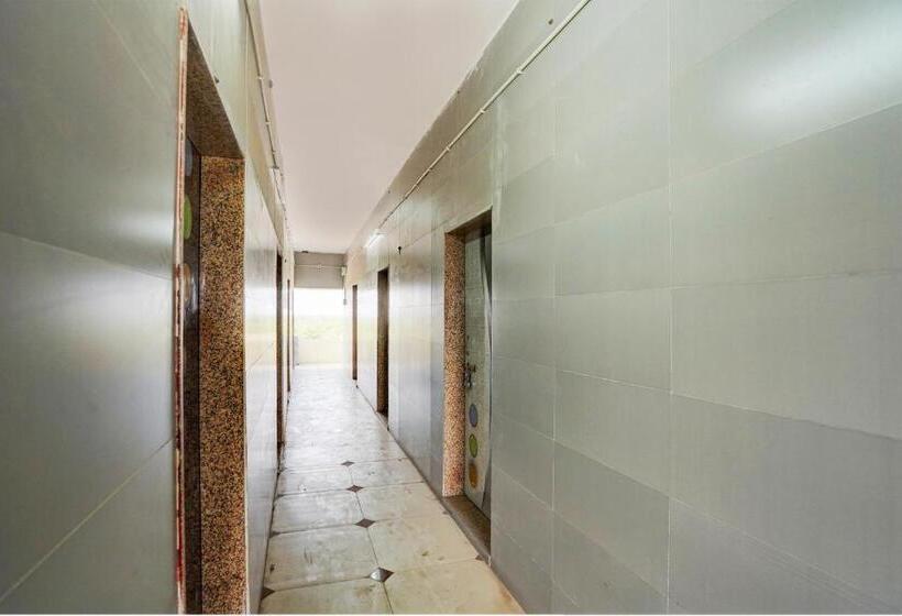 Oyo Ramdev Hotel & Guest House