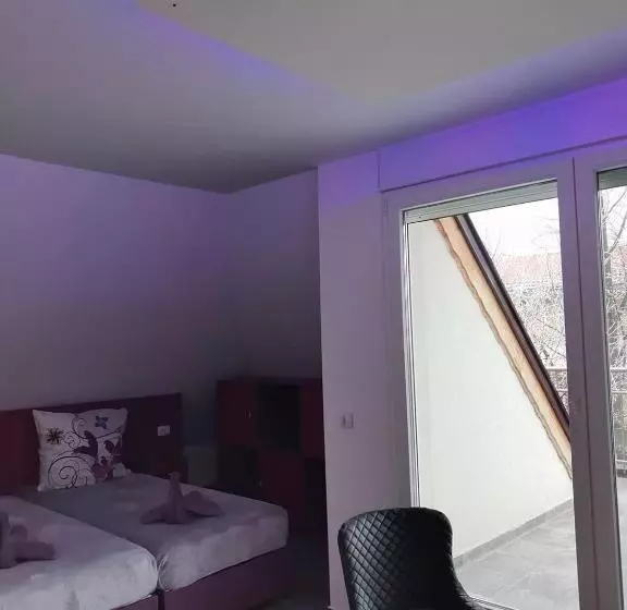 Majatalo бутик хотел ресторант брасери и релакс зона сажитариус