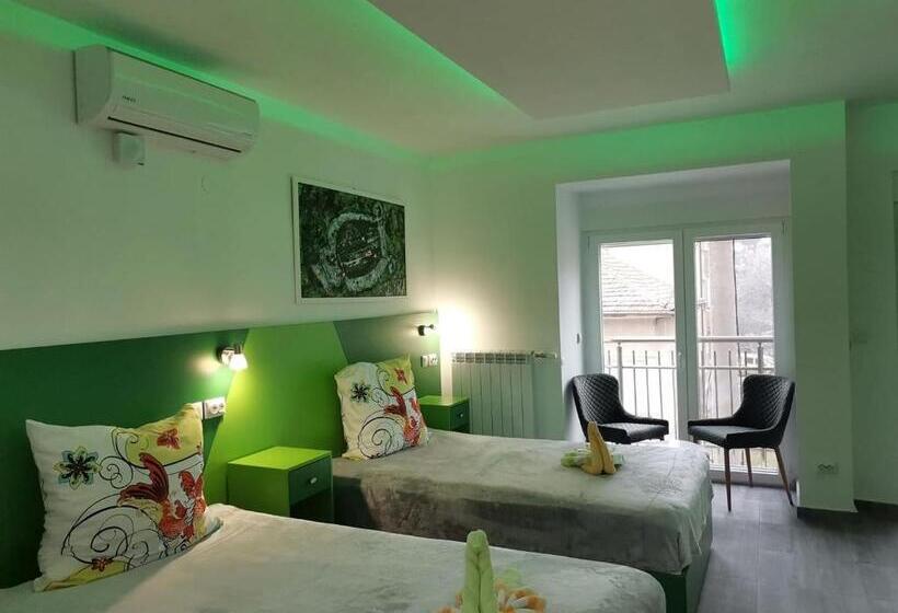 膳宿费 бутик хотел ресторант брасери и релакс зона сажитариус