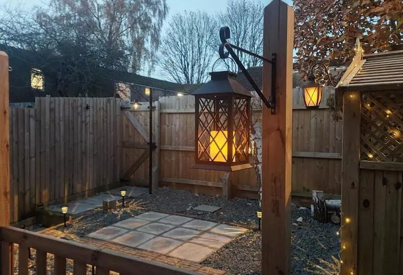 ペンション Eden Stays