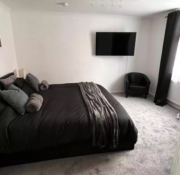 ペンション Eden Stays