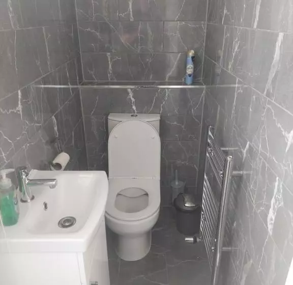 ペンション Eden Stays