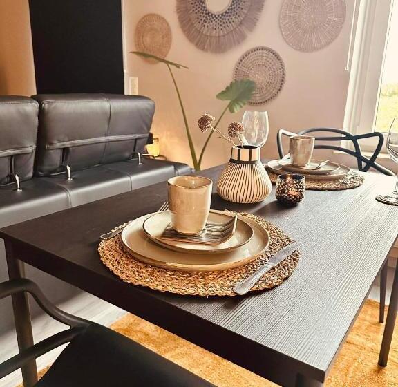 پانسیون L Entre 2 Suite Wellness