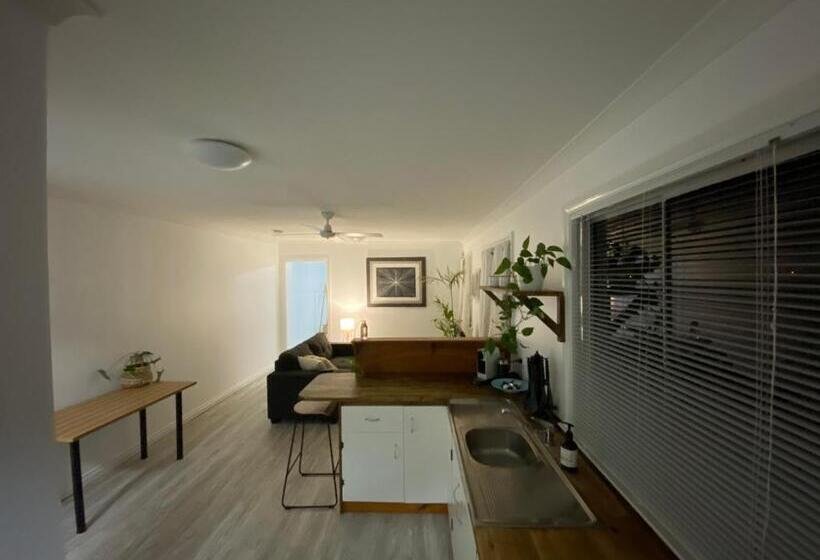 פנסיון Ocean Sunset Villa