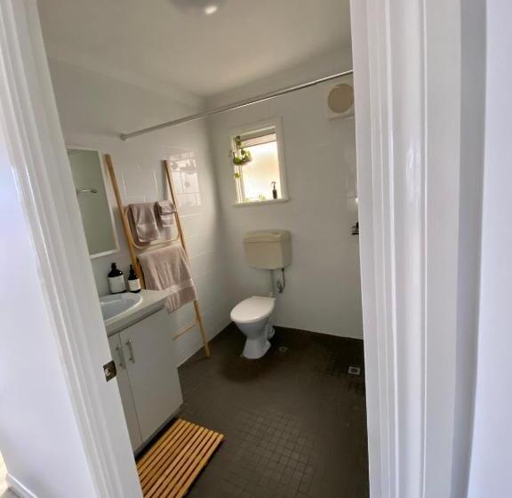 פנסיון Ocean Sunset Villa