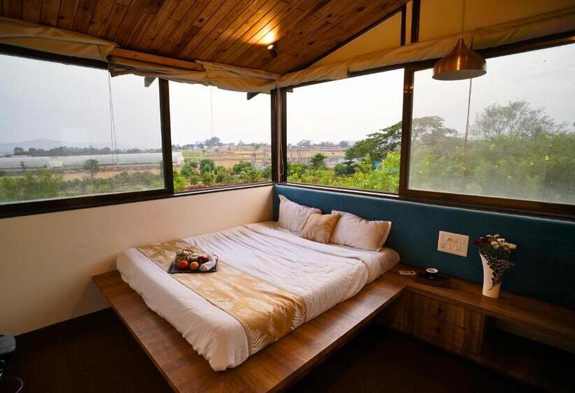 Pensão Rivercrest Stays