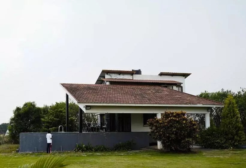 Majatalo Rivercrest Stays