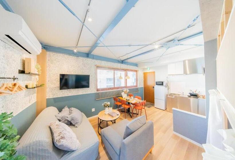 Skytree駅から徒歩2分  Stay Suu Asakusa  & Cafe Bar