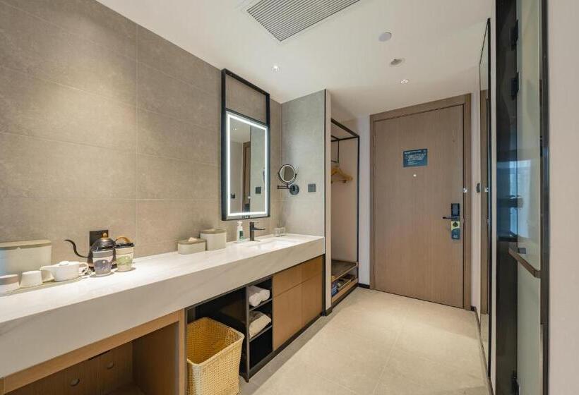 Atour Hotel Beijing Guomao Tuanjie Lake