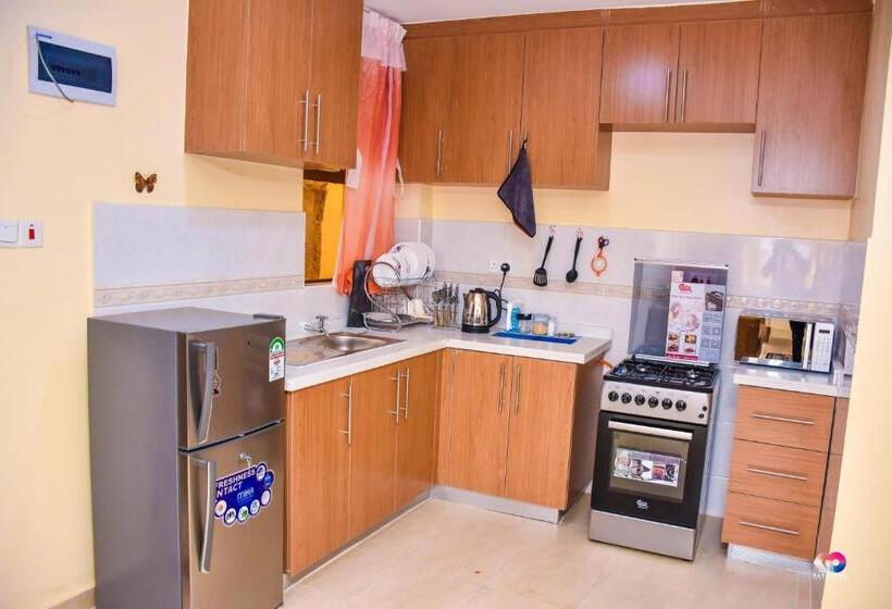 تختخواب و صبحانه City View Suites