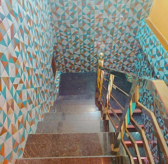 Hotel Ayodhya Residency 5 Min Walking From Ram Janmabhoomi