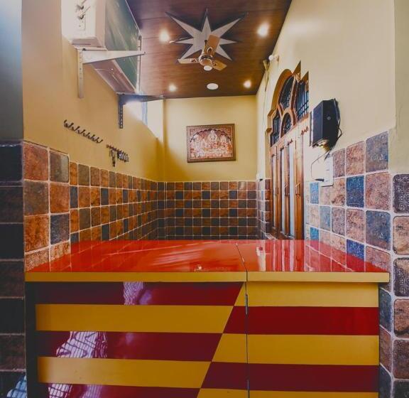 Hotel Ayodhya Residency 5 Min Walking From Ram Janmabhoomi