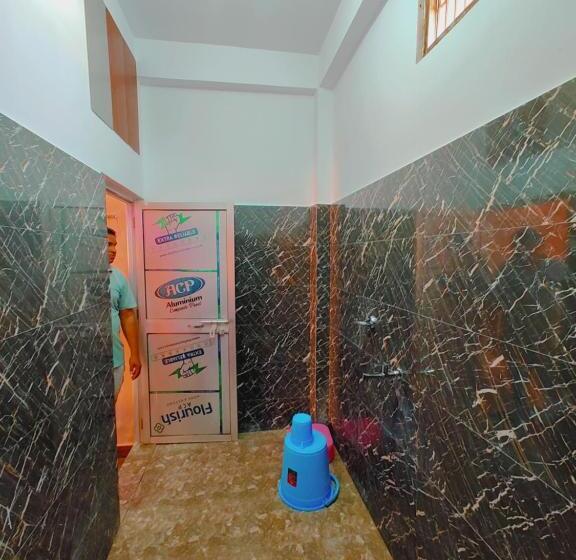 Hotel Ayodhya Residency 5 Min Walking From Ram Janmabhoomi