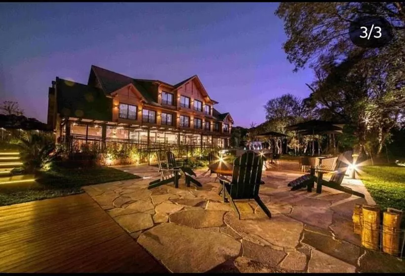 ホテル Laghetto Château