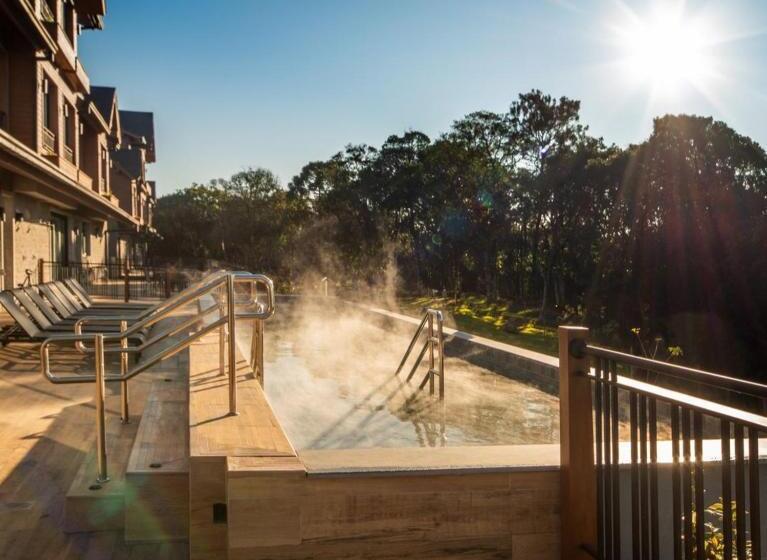 هتل Laghetto Château