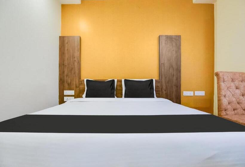 Collection O Hotel North East