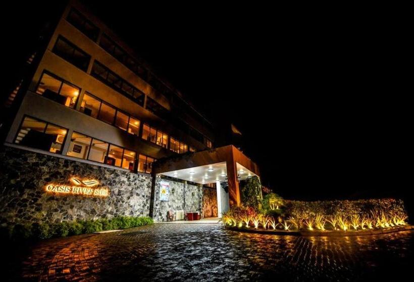 호텔 Oasis Riverside