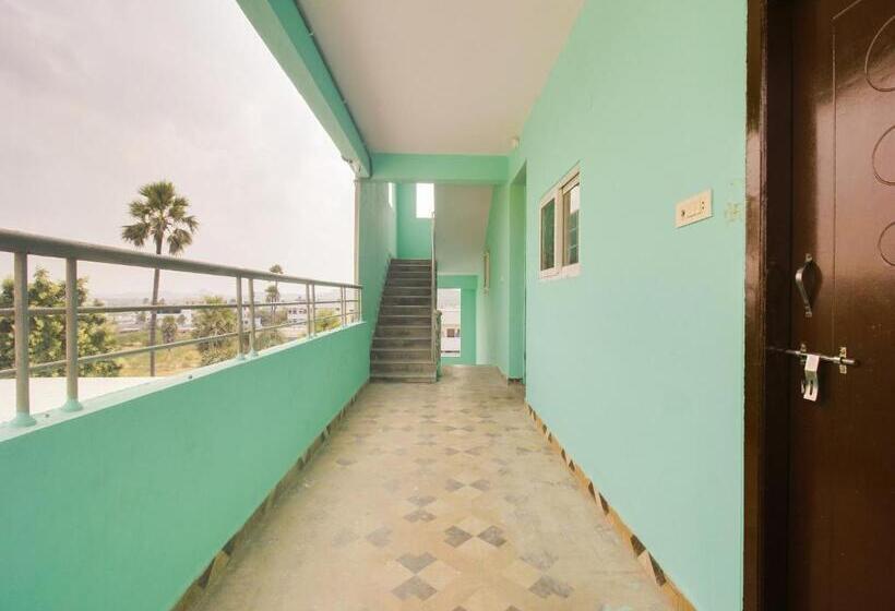 Hotel Oyo R.j.international