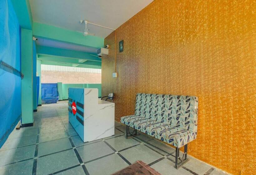 Hotel Oyo R.j.international