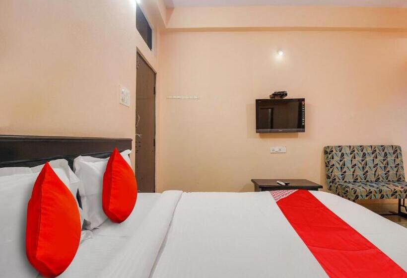 Hotel Oyo R.j.international