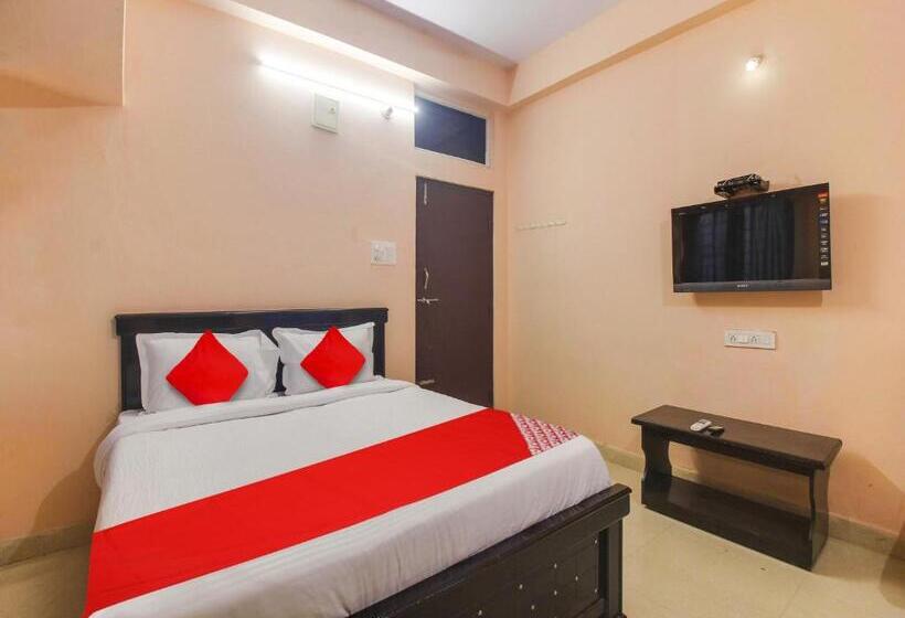 Hotel Oyo R.j.international