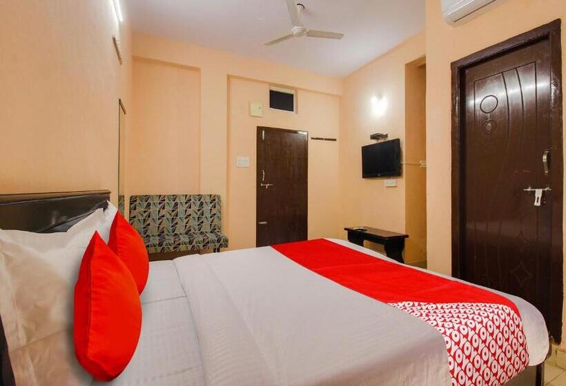 Hotel Oyo R.j.international