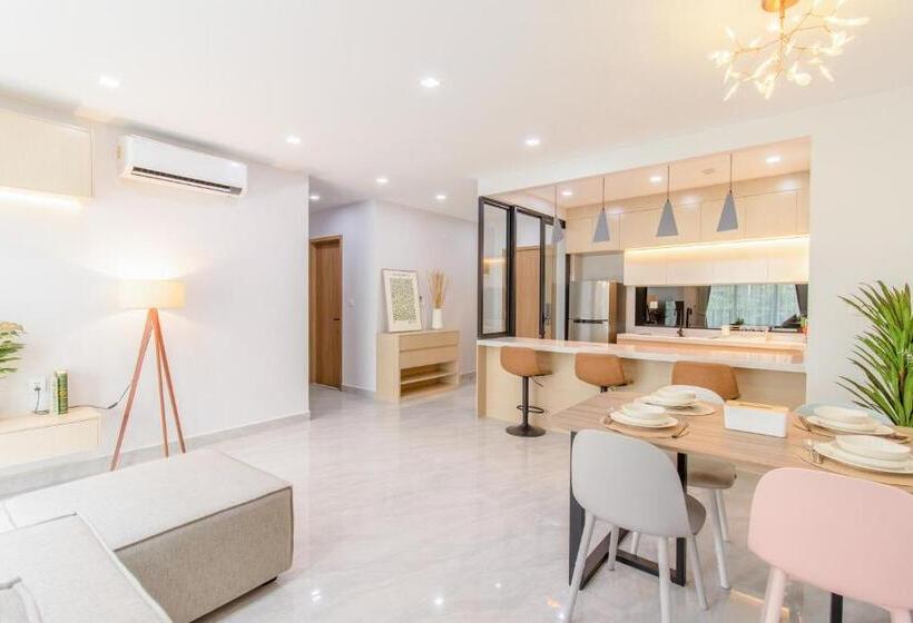 Sky Park Condotel & Residence