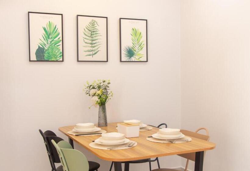 Sky Park Condotel & Residence