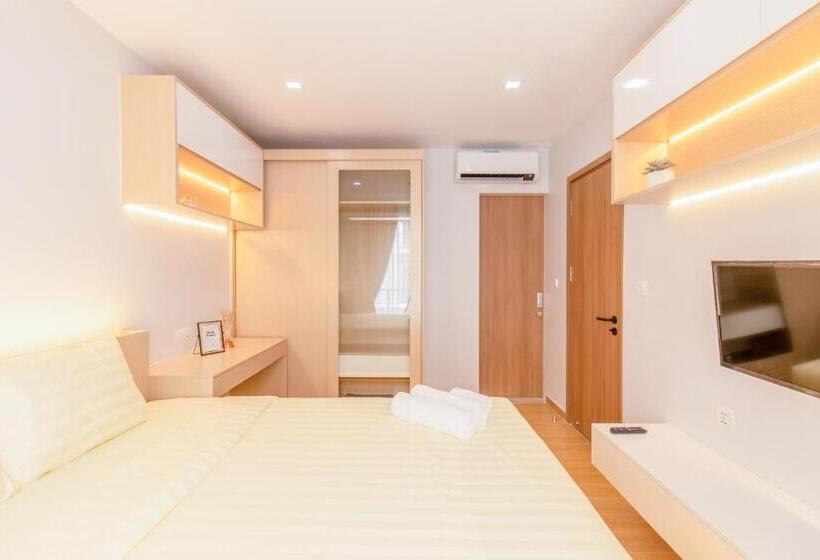 Sky Park Condotel & Residence