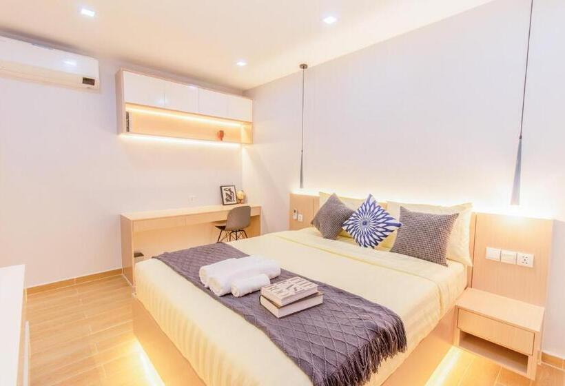 Sky Park Condotel & Residence