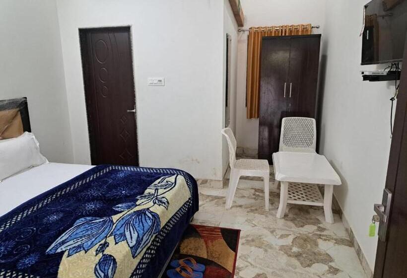 호텔 Vraj Anand By Wb Inn