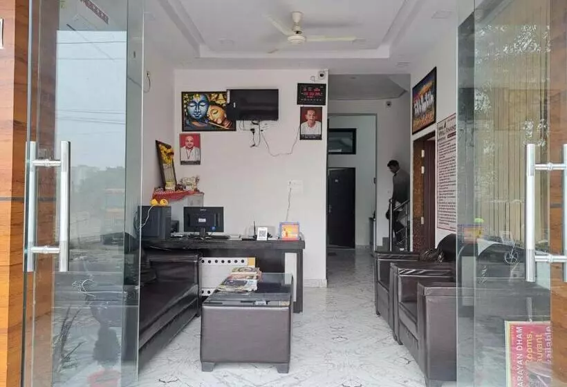 Hotelli Vraj Anand By Wb Inn
