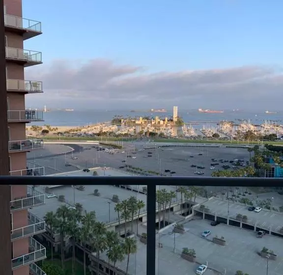 Ocean Blvd