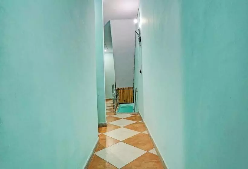 Oyo Hotel The Paradise Inn
