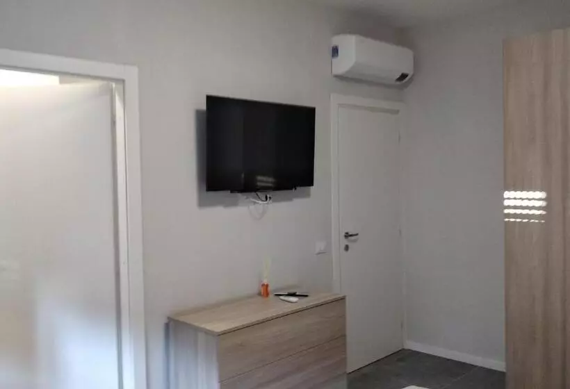 ペンション Casa Serraticamera Con Bagno Privato Ma Cucina In Comune