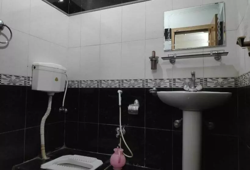 پانسیون New Luxury Guesthouse