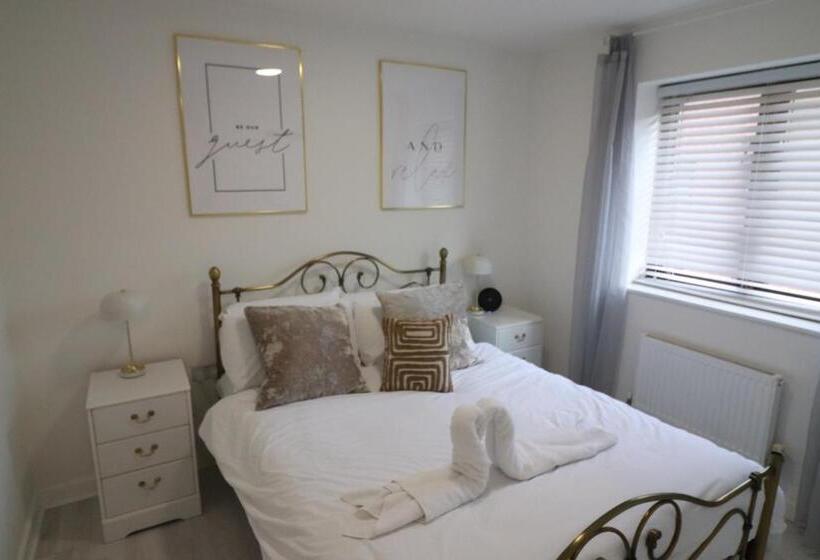 膳宿费 Swanwick House